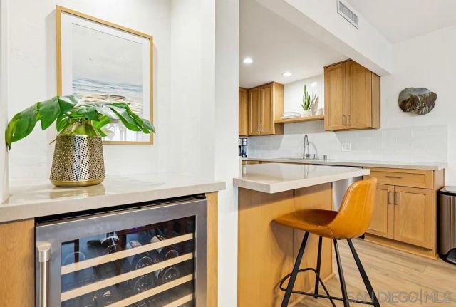 404 San Antonio E, San Diego, CA 92106