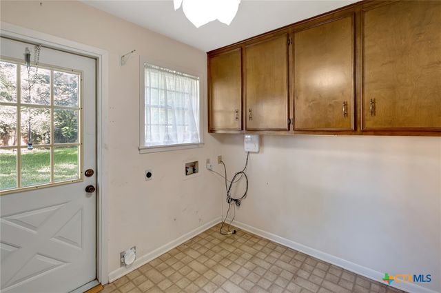 304 Simpson Road, Victoria, TX 77904