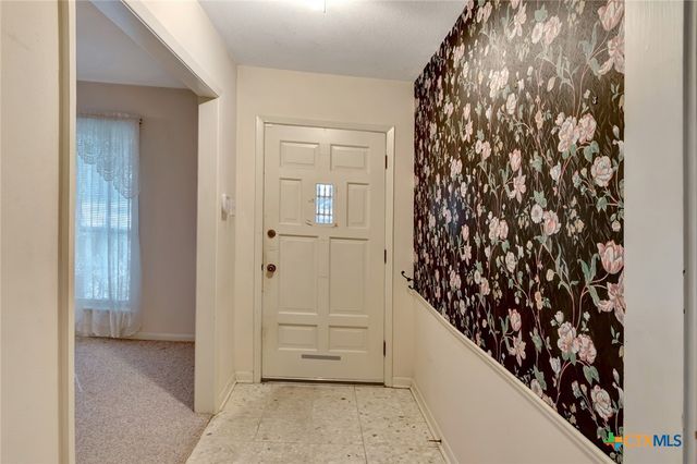 304 Simpson Road, Victoria, TX 77904