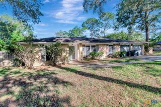 304 Simpson Road, Victoria, TX 77904