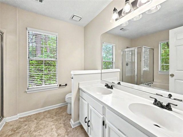 4050 Beaver Oaks Drive, Duluth, GA 30096