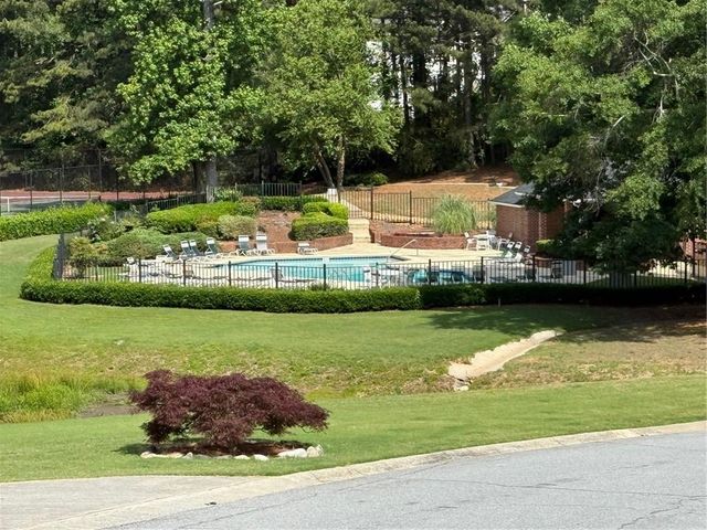 4050 Beaver Oaks Drive, Duluth, GA 30096