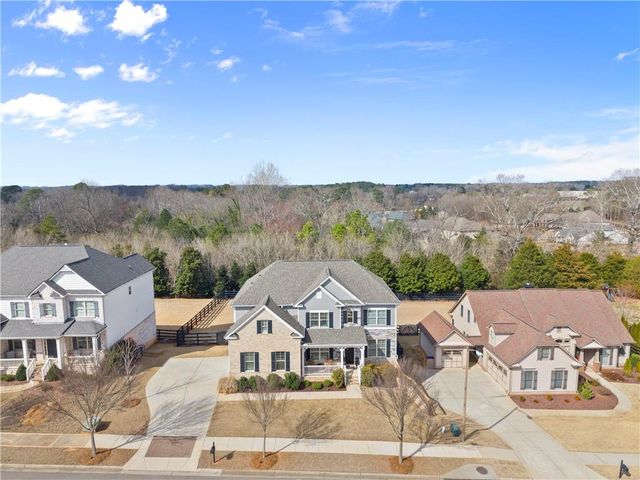 304 Carmichael Circle, Canton, GA 30115