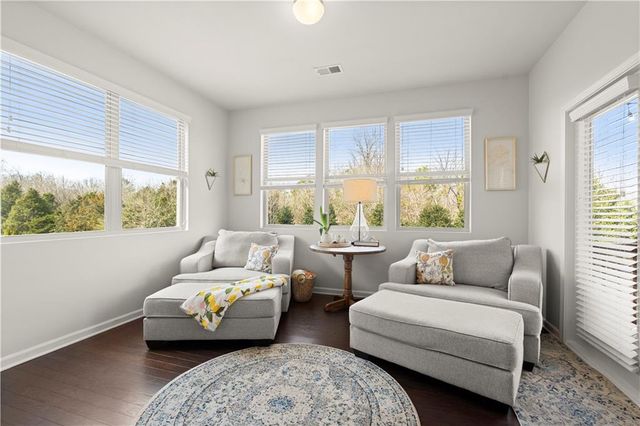 304 Carmichael Circle, Canton, GA 30115