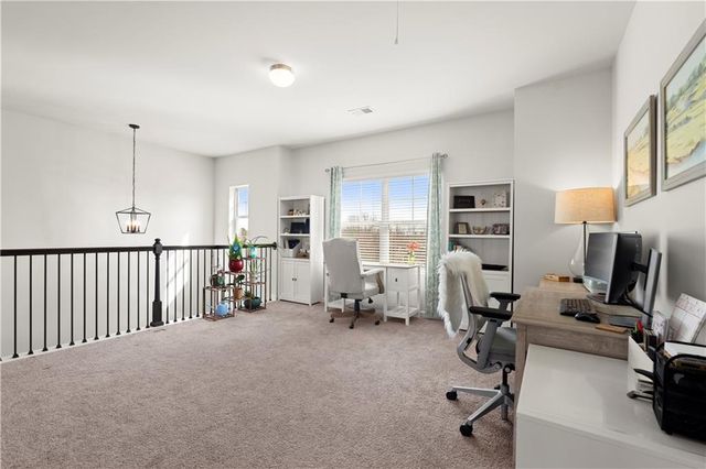 304 Carmichael Circle, Canton, GA 30115