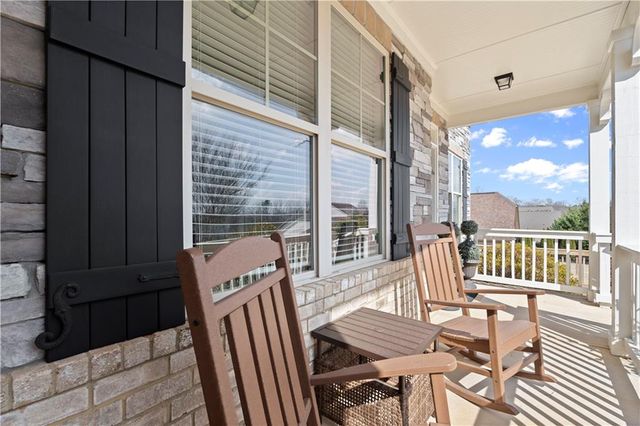 304 Carmichael Circle, Canton, GA 30115