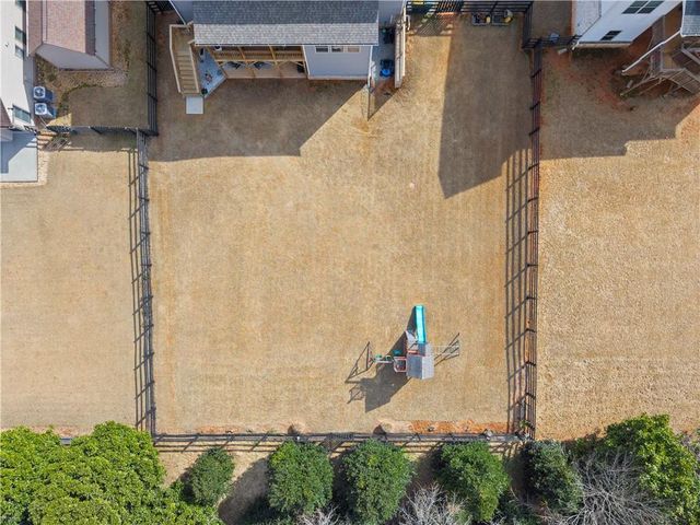 304 Carmichael Circle, Canton, GA 30115