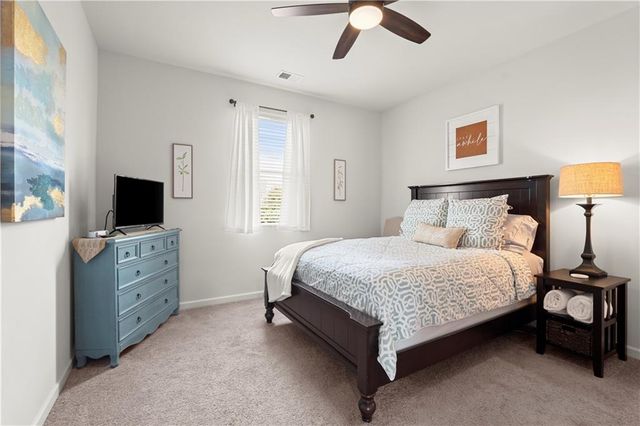 304 Carmichael Circle, Canton, GA 30115