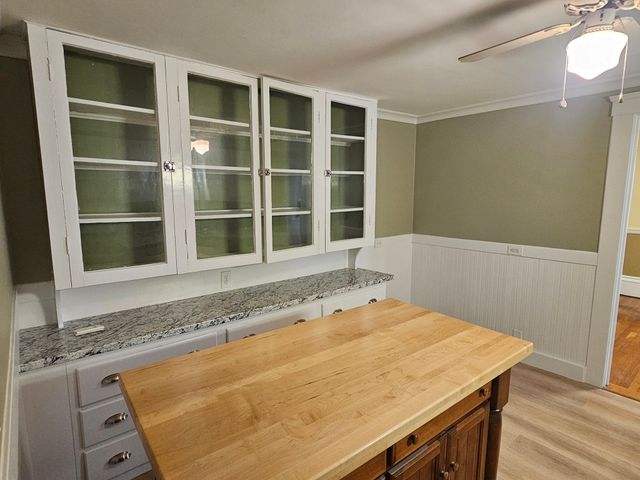 592 Union Ave 1, Framingham, MA 01702