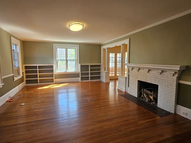 592 Union Ave 1, Framingham, MA 01702