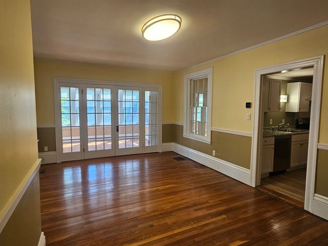 592 Union Ave 1, Framingham, MA 01702