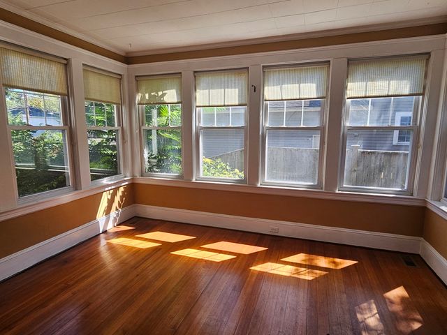 592 Union Ave 1, Framingham, MA 01702