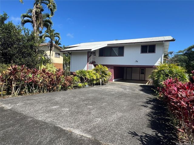 2615 Kinoole Street, Hilo, HI 96720