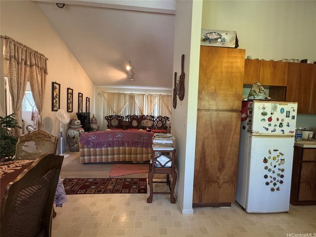 2615 Kinoole Street, Hilo, HI 96720