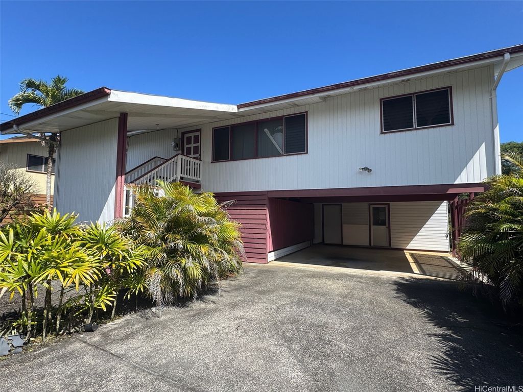 2615 Kinoole Street, Hilo, HI 96720