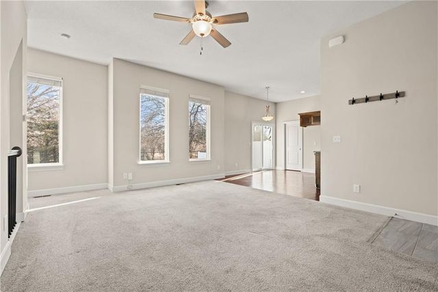 7529 McCoy Street, Shawnee, KS 66227