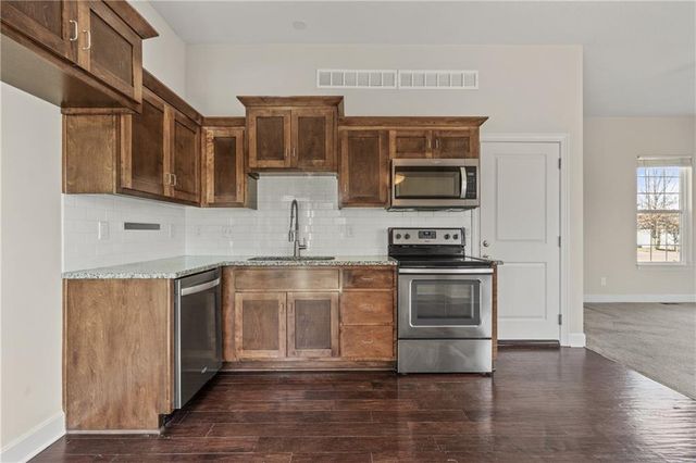 7529 McCoy Street, Shawnee, KS 66227