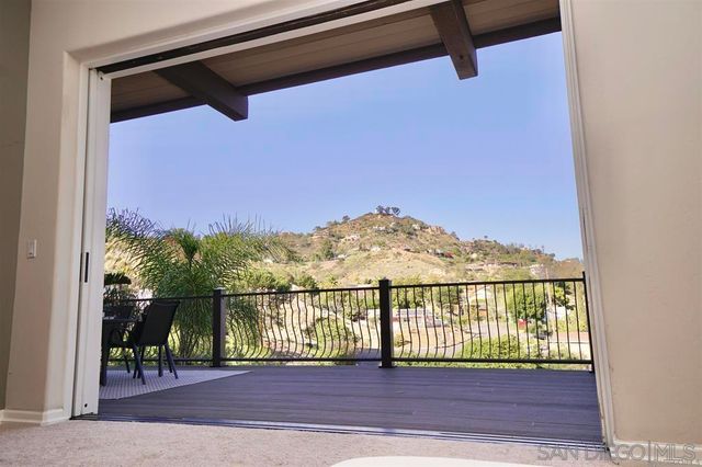 9610 Vista Del Sol, Spring Valley, CA 91977