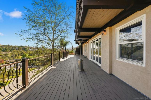 9610 Vista Del Sol, Spring Valley, CA 91977