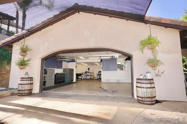 9610 Vista Del Sol, Spring Valley, CA 91977