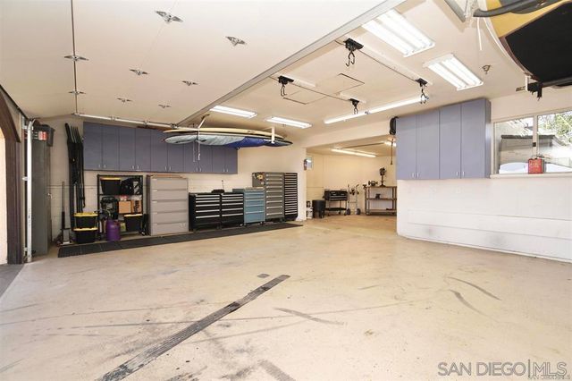 9610 Vista Del Sol, Spring Valley, CA 91977