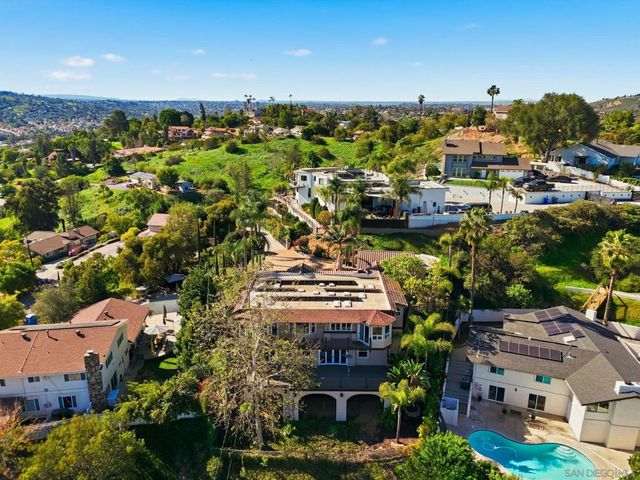 9610 Vista Del Sol, Spring Valley, CA 91977