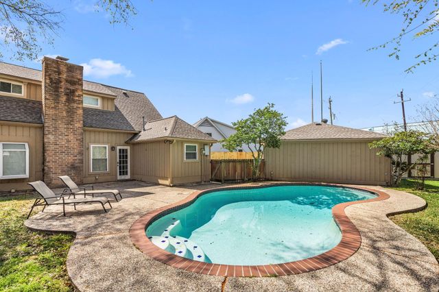 11426 Cold Spring Drive, Houston, TX 77043