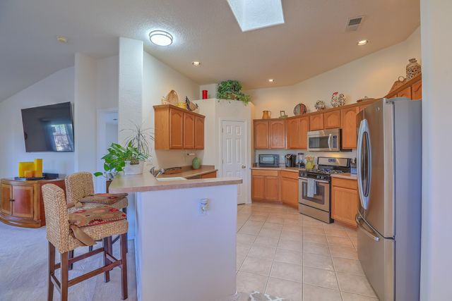 9904 Bradford Place NW, Albuquerque, NM 87114