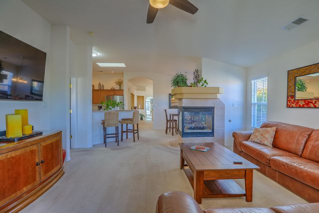 9904 Bradford Place NW, Albuquerque, NM 87114