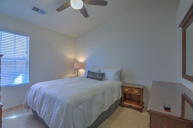 9904 Bradford Place NW, Albuquerque, NM 87114