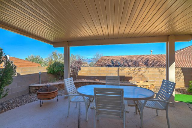 9904 Bradford Place NW, Albuquerque, NM 87114