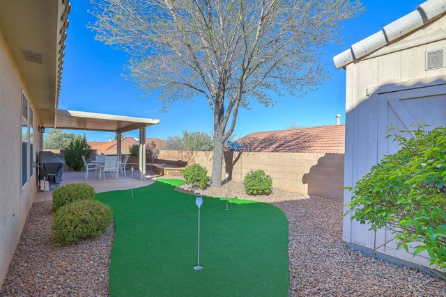 9904 Bradford Place NW, Albuquerque, NM 87114