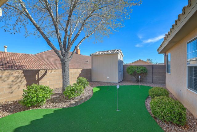 9904 Bradford Place NW, Albuquerque, NM 87114