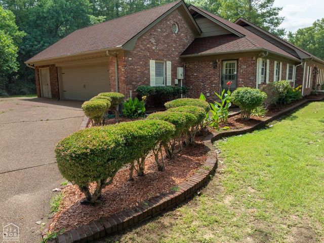 7 Holmes Street, Newport, AR 72112
