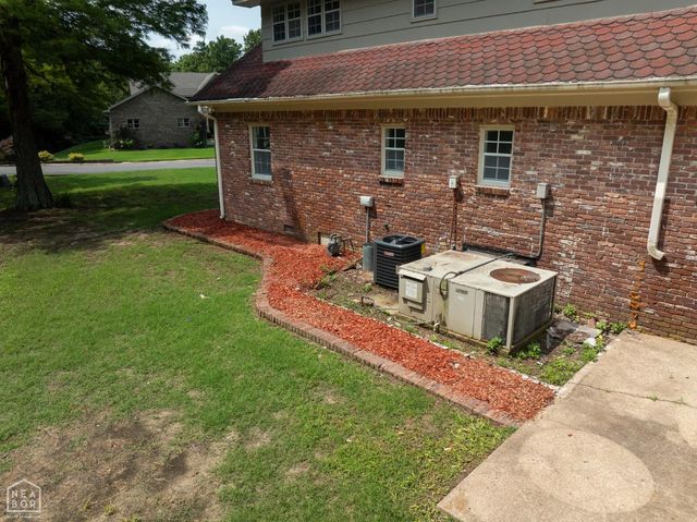 7 Holmes Street, Newport, AR 72112
