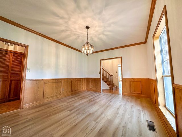 7 Holmes Street, Newport, AR 72112