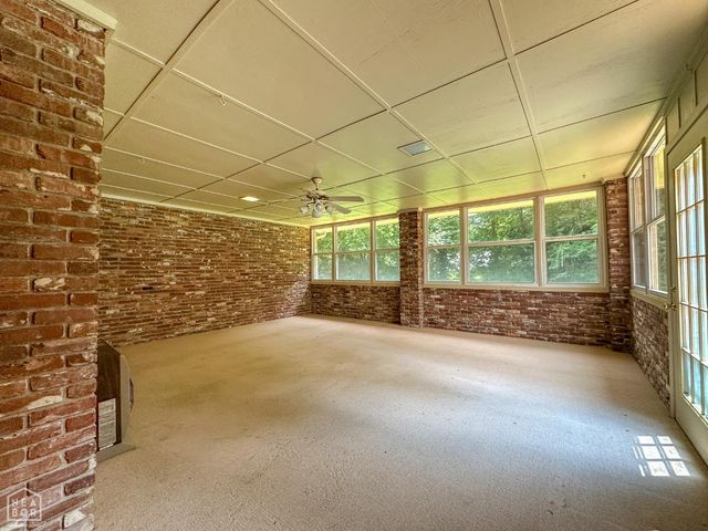 7 Holmes Street, Newport, AR 72112