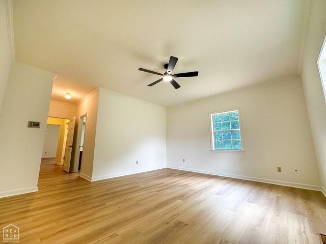 7 Holmes Street, Newport, AR 72112