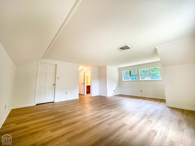 7 Holmes Street, Newport, AR 72112