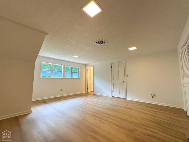 7 Holmes Street, Newport, AR 72112