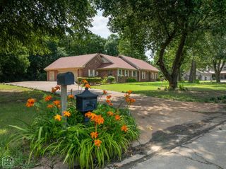 7 Holmes Street, Newport, AR 72112
