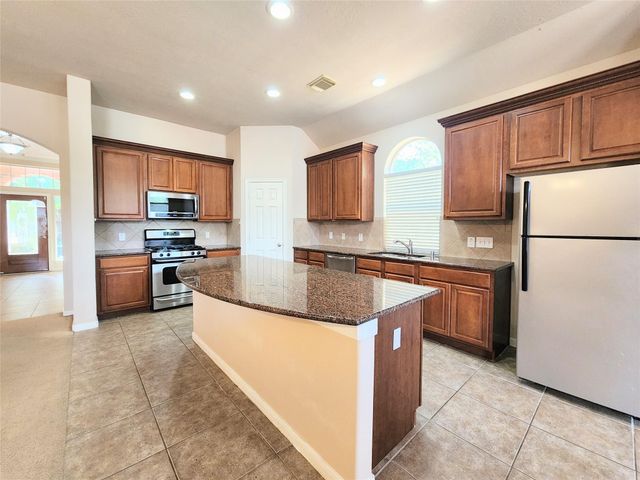 25601 Thistle Valley Court, Porter, TX 77365