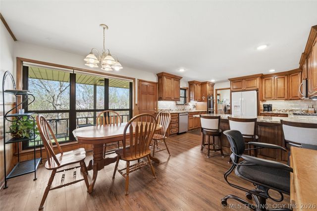 13596 Highway 62, Tahlequah, OK 74464