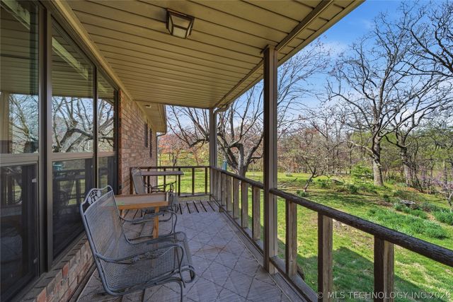 13596 Highway 62, Tahlequah, OK 74464