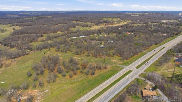 13596 Highway 62, Tahlequah, OK 74464