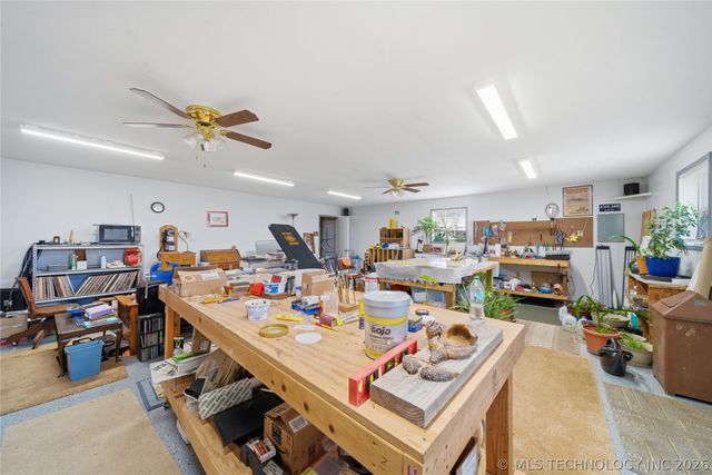 13596 Highway 62, Tahlequah, OK 74464