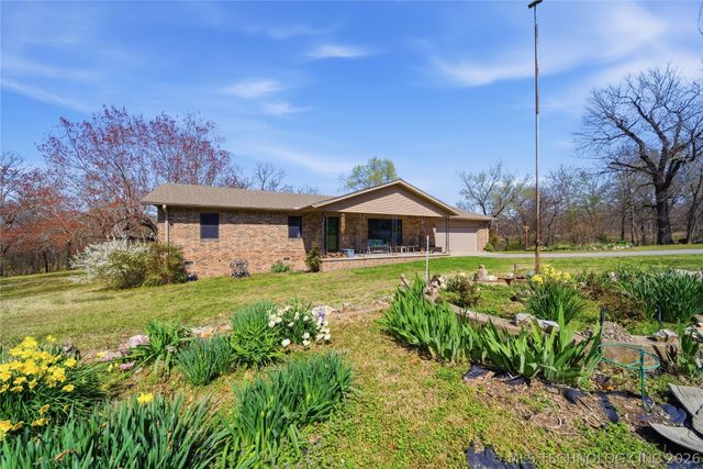 13596 Highway 62, Tahlequah, OK 74464