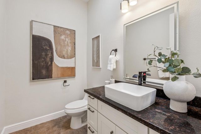 18548 Paseo Tierra, Saratoga, CA 95070