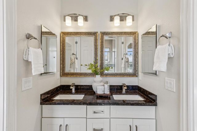 18548 Paseo Tierra, Saratoga, CA 95070