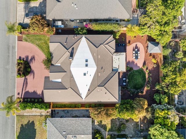 18548 Paseo Tierra, Saratoga, CA 95070